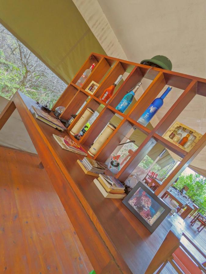 Yala Hotel Lion -Air Conditioned High Luxury Safari Camp Buitenkant foto