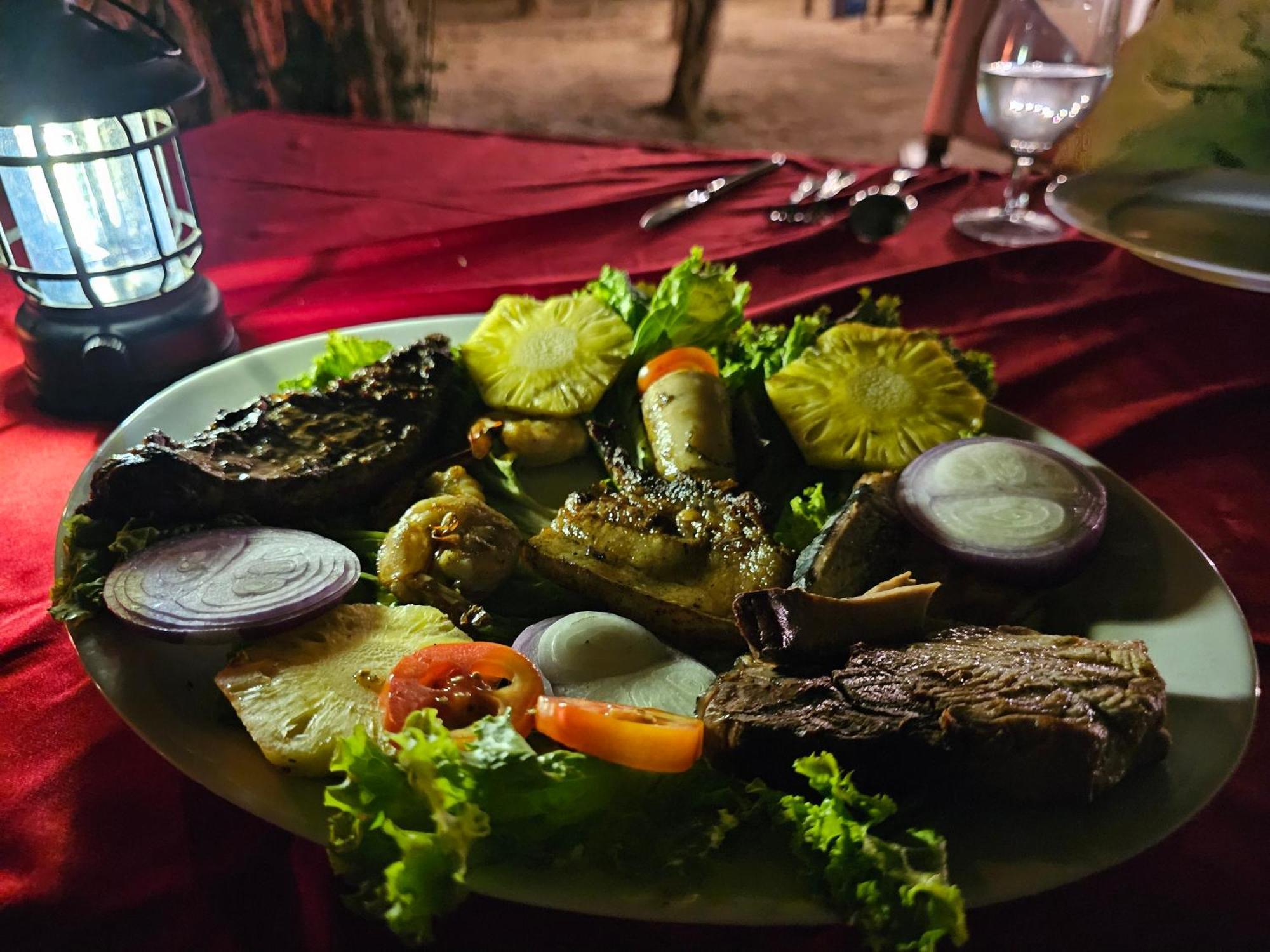 Yala Hotel Lion -Air Conditioned High Luxury Safari Camp Buitenkant foto